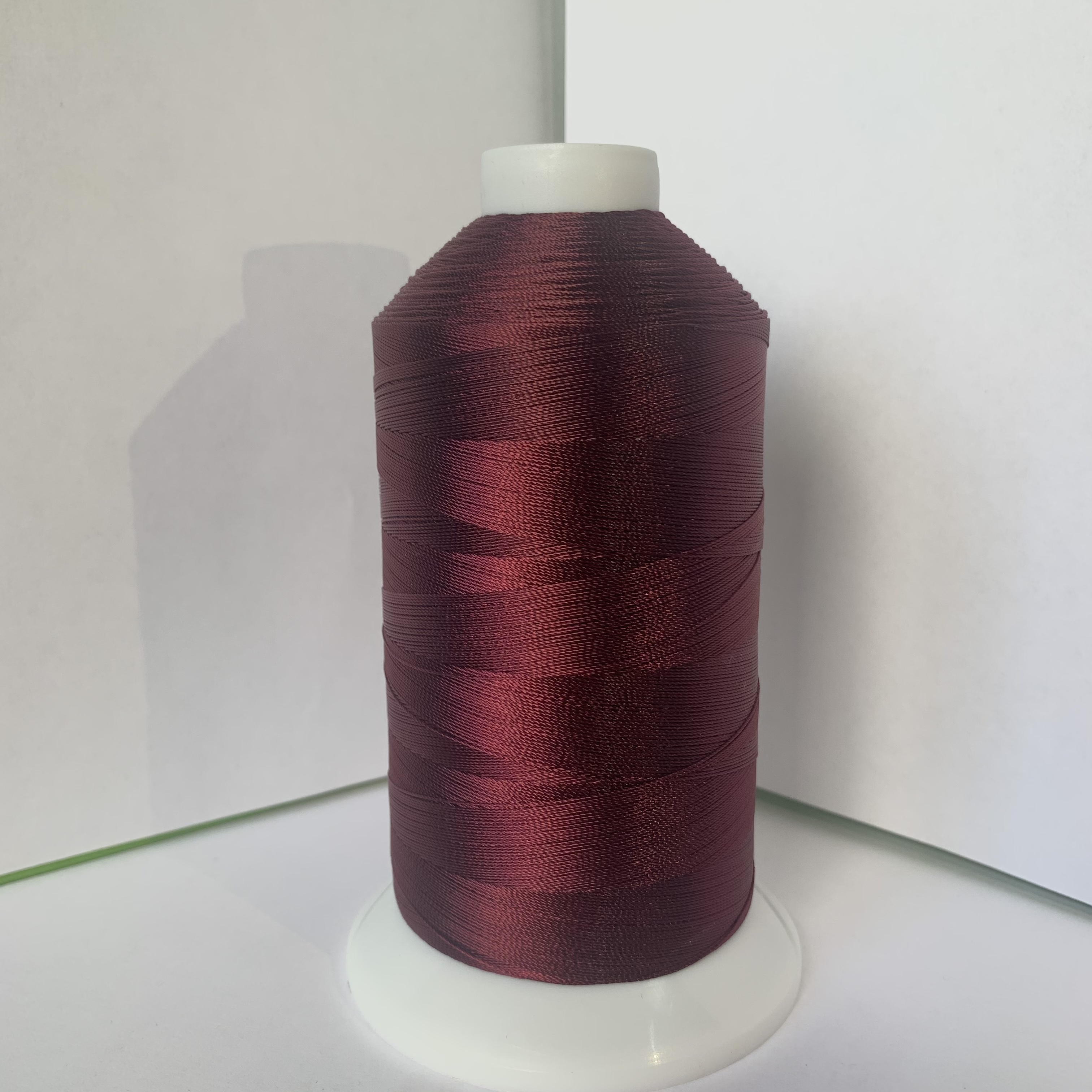 Нитки Euron N 210/3 нейлон, 2500 м/боб. 2226