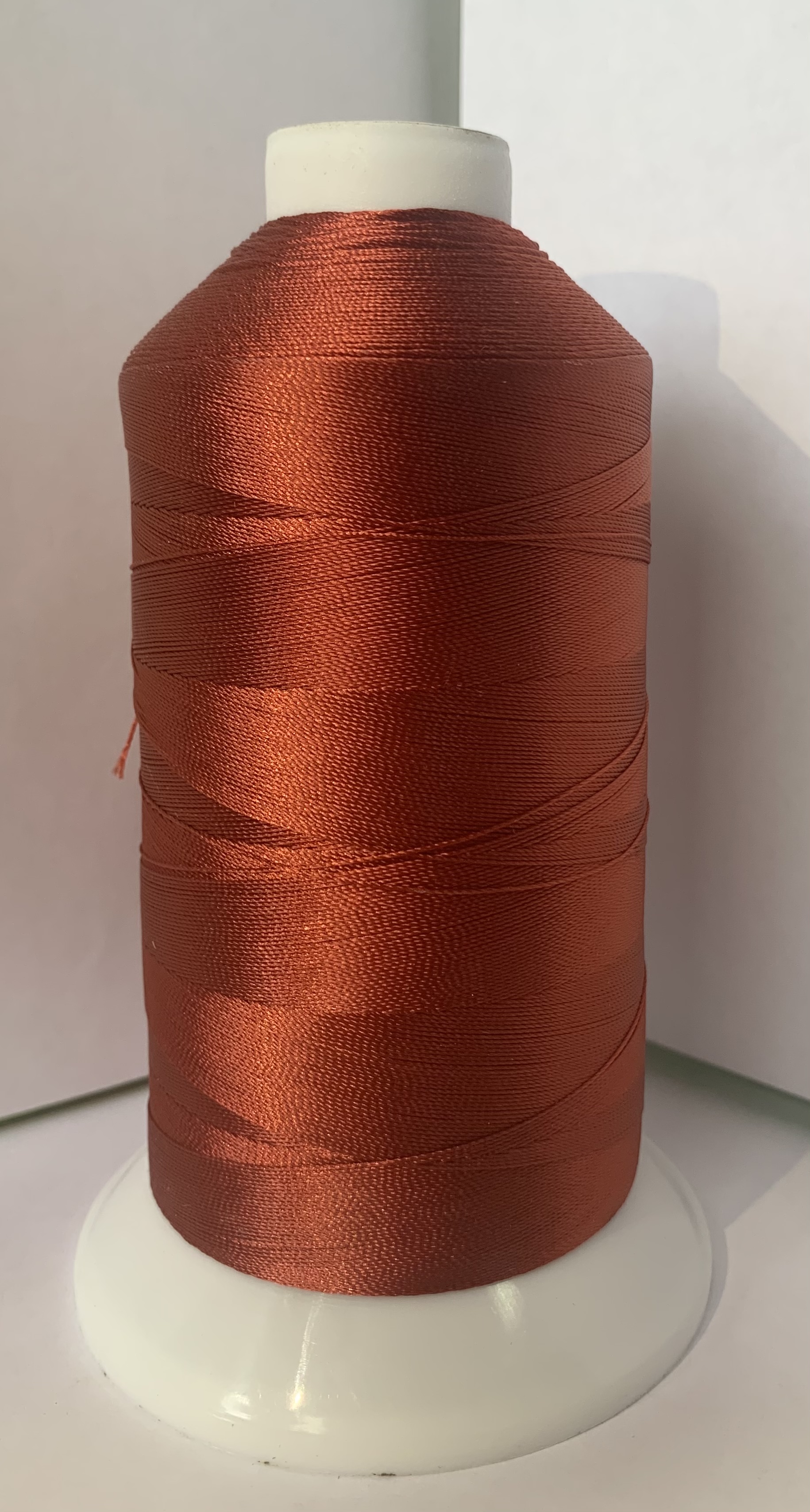 Нитки Euron N 210/3 нейлон, 2500 м/боб. 2126