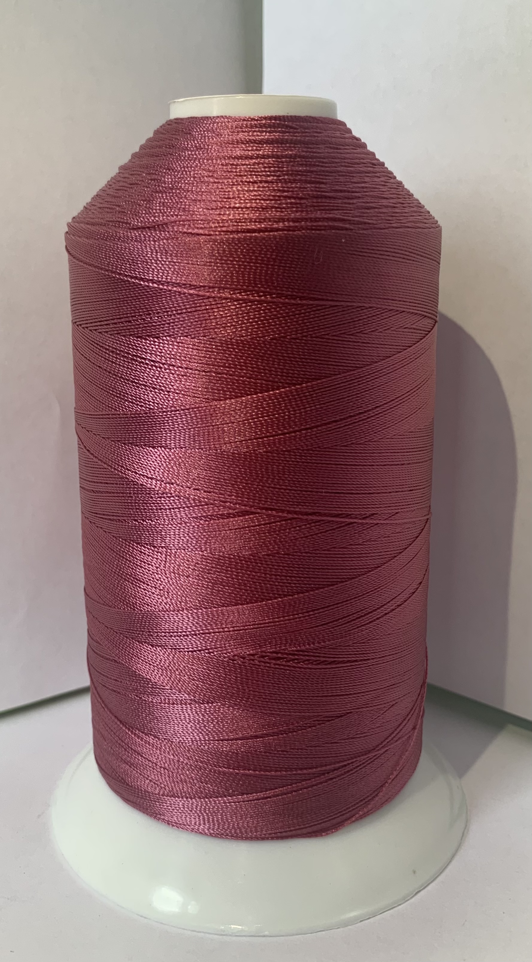 Нитки Euron N 210/3 нейлон, 2500 м/боб. 2132
